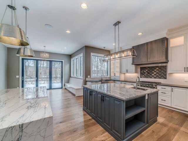 Using Natural Stone in Your Kitchen